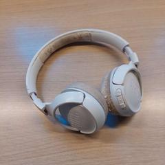 İLost kullanarak Regio Limburg - Leuven tarafından bildirildiği gibi Kulaklıklar