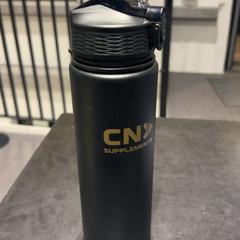 Botella para beber CN supplements, segundo informou Universiteit Gent - Faculteitsbibliotheek LW usando iLost