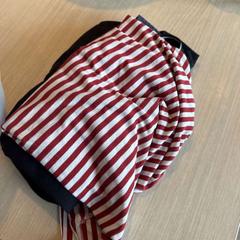 Camisa shirt, segundo informou Amsterdam ID Aparthotel usando iLost