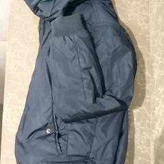 Kleding - jas, jak nahlášeno Centraal magazijn pomocí iLost