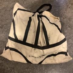 Taška, jak nahlášeno Gemeente Amsterdam pomocí iLost