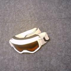 Skibril skibrilk, gemeldet von SnowWorld Landgraaf über iLost