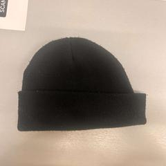 Beanie hat svart, as reported by IKEA Sørlandet using iLost