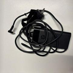 Laptop töltő black, HP, 150 W, amint azt TU/e - Receptie Matrix az iLost segítségével jelentette.