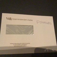 Polaroids, segundo informou Van der Valk Hotel Amsterdam Zuidas usando iLost