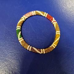 Bitxiak, gisa salatu by IKEA Grenoble iLost erabiliz