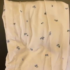 Vankúš & Nohavice White blue pans, ako bolo nahlásené MEININGER Hotel Dresden Zentrum pomocou iLost