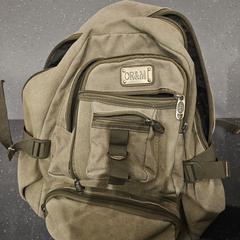 Khaki tas OR&MI, som rapporterats till iLost