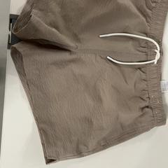 Shorts, segundo informou Silver Sands Beach usando iLost