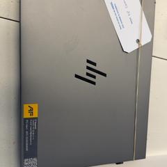 Ordenador portátil HP, segundo informou GVB usando iLost