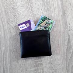 Lommebok Mpuka, som rapportert av EBS Tramplein ved bruk av iLost