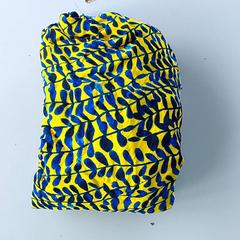 Kleding  - Sjaal, como reportado por Centraal magazijn utilizando o iLost