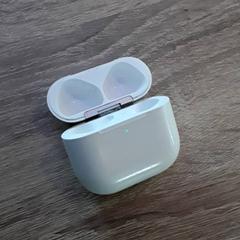 Earplug holder, as reported by EBS Tramplein using iLost