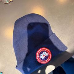 Kšiltovka, jak nahlášeno Hotel V Frederiksplein pomocí iLost