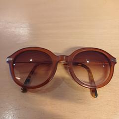 Gafas de sol Bruin, segundo informou NHL Stenden hogeschool Emmen usando iLost