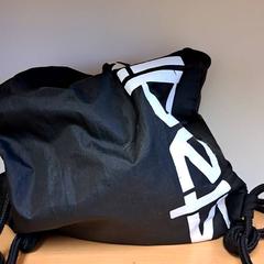 Bolsa de gimnasio, ha sido reportado por Keolis Lund con iLost