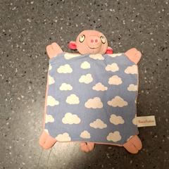 Mantita, ha sido reportado por IKEA Paris Nord Roissy con iLost