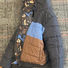 Jas, zoals gemeld door Connexxion Amstelland-Meerlanden Schiphol Zuid met iLost