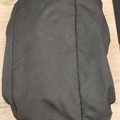 Väska, rapporterat av Regio Antwerpen - Brussel med iLost