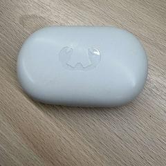 Casque audio, a été signalé par Padualaan 99 utilisant iLost