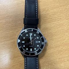 Kolla på zwart voor mannen, rapporterat av VITAZ campus Sint-Niklaas med iLost