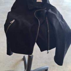 Jaqueta Noir, segons ha informat IKEA Dijon mitjançant iLost