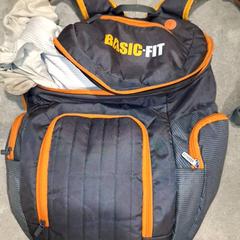 Rugtas Kleding, rapporterat av Qbuzz DMG med iLost