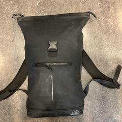 Rugtas Op naam van Oulad Lhadj Amar, como reportado por Gemeente Amsterdam utilizando o iLost