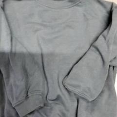 Suéter Lichtblauw, ha sido reportado por Gemeente Puurs-Sint-Amands con iLost