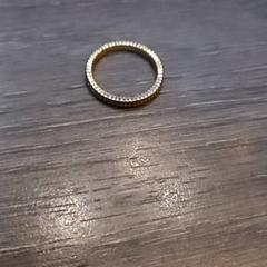 Prsten, jak nahlášeno Leonardo Royal Hotel Amsterdam pomocí iLost