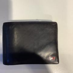 Portemonnee bohm cossio, zoals gemeld door Gemeente Amsterdam met iLost