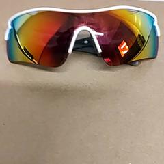 Solglasögon solbriller, rapporterat av IKEA Forus med iLost