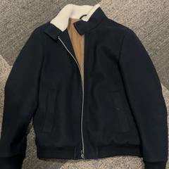 Jacket, as reported by Jaarbeurs using iLost