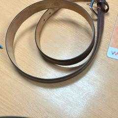 Cinto, segundo informou Sheraton Brussels Airport Hotel usando iLost