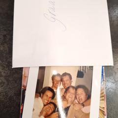 Envelop met  foto's, as reported by Rotterdam The Hague Airport using iLost
