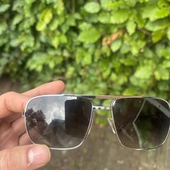 Louis Vitton Sunglasses, som rapportert til iLost