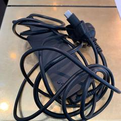 Nabíječka, jak nahlášeno Van der Valk Hotel Amsterdam-Amstel pomocí iLost