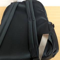 حقائب الظهر والحقائب النهارية - Tops، كما تم الإبلاغ عنه بواسطة Regio Limburg - Leuven عبر iLost