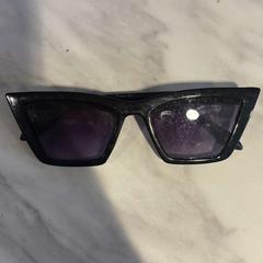Sunglasses black, as reported by Fjord Line - Fjord FSTR using iLost