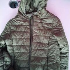 Manteau, a été signalé par Twisto utilisant iLost