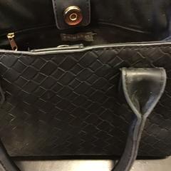 Torba, zgłoszono przez U-OV Utrecht przy użyciu iLost