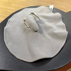 Doudou éléphant & Gris, como reportado por IKEA Bayonne Ametzondo utilizando o iLost