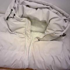 Bunda zonder mouwen, beige, jak nahlášeno Bobbejaanland pomocí iLost