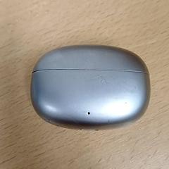 Funda airpods Zilverkleurig, segons ha informat Qbuzz GD Groningen Peizerweg mitjançant iLost