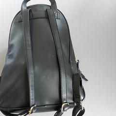 Rucksack, gemeldet von Regio Limburg - Leuven über iLost