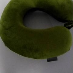 Prydnadskudde, rapporterat av Regio Antwerpen - Brussel med iLost