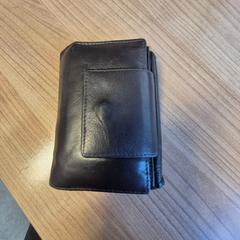 Carteira van Opijnen, segundo informou Connexxion Zeeland usando iLost