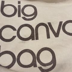 Bolsa, segundo informou IKEA Tokyo-Bay usando iLost