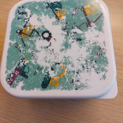 Lunchboxje, zoals gemeld door EBS OV Poeldijk met iLost