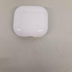 AirPodsケース がiLostで Transdev Gooi en Vechtstreek によって報告されました